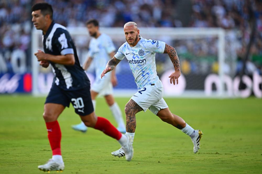 NBA常规赛战报：快船客场险胜雷霆