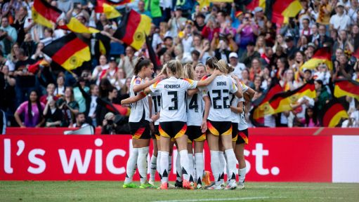 球员血性时刻燃炸全场